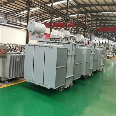 Elektrisch onderstation wordt geïnstalleerd en opgespoord